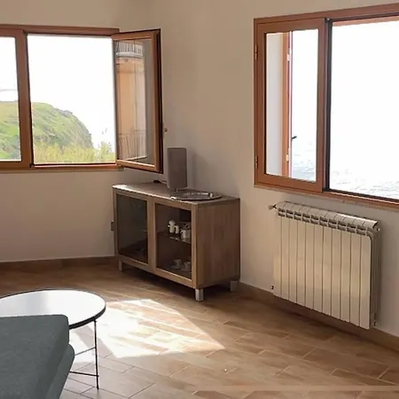 Holiday home Finestra Sul Golfo Balestrate