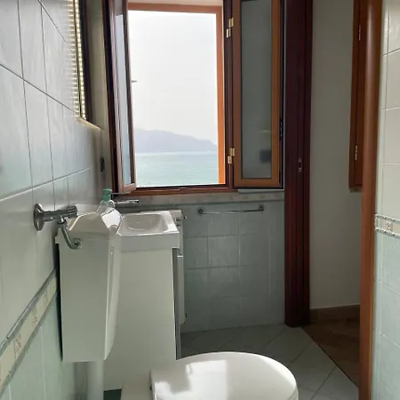 Finestra Sul Golfo