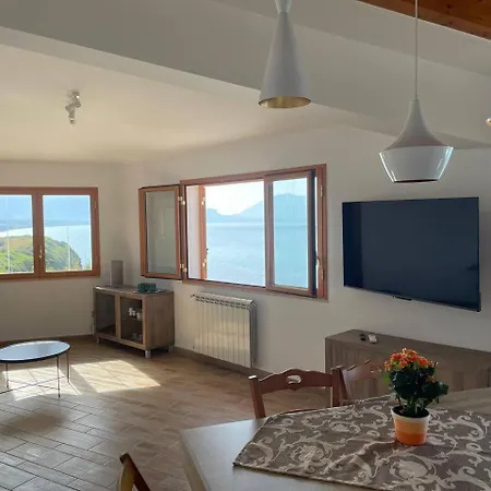 Finestra Sul Golfo