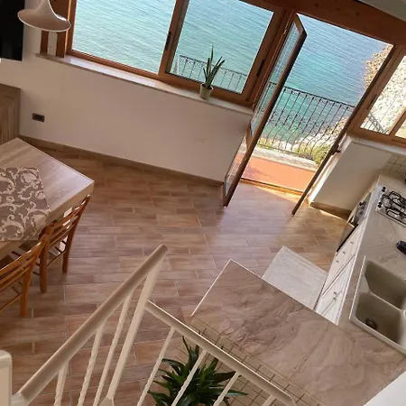 Finestra Sul Golfo Balestrate