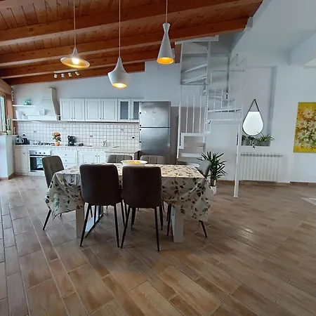 Ferienhaus Finestra Sul Golfo Balestrate