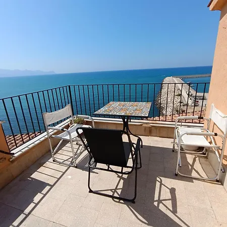 Finestra Sul Golfo Ferienhaus Balestrate